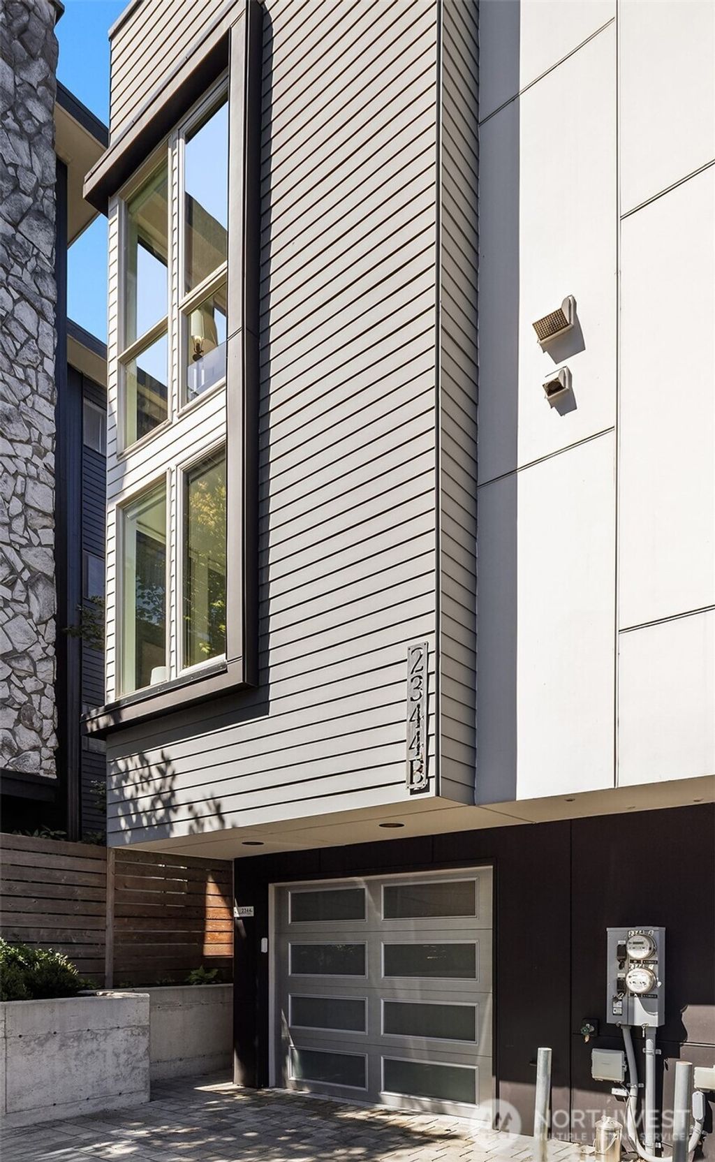 Photo of 2344 W Plymouth Street #B, Seattle, WA 98199 (MLS # 2423936)