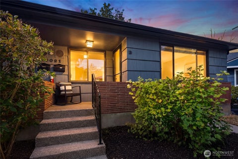 Photo of 10021 7th Avenue NW #Apt B, Seattle, WA 98177 (MLS # 2579467)