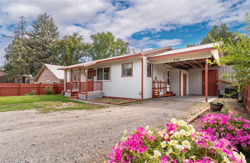 listing image 9367362779233264079