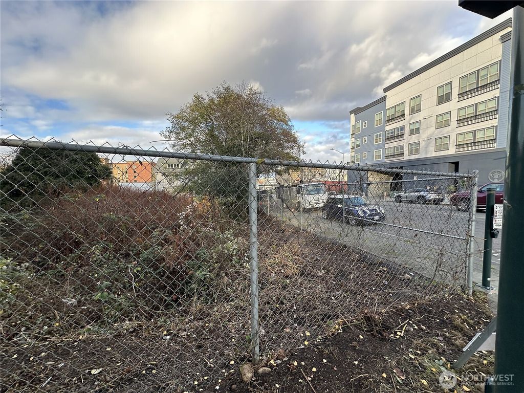 Photo of 3024 Grand Avenue, Everett, WA 98201 (MLS # 2458559)