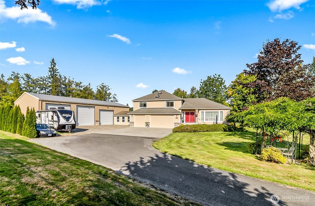 Photo of 11731 108th Street NE, Lake Stevens, WA 98258 (MLS # 2492792)