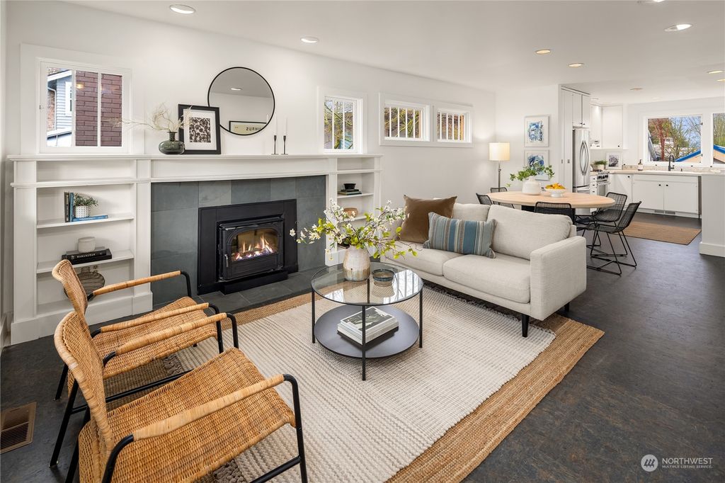 Photo of 1208 41st Avenue E, Seattle, WA 98112 (MLS # 2198482)