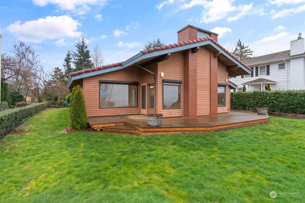 Photo of 4800 52nd Avenue SW, Seattle, WA 98116 (MLS # 2215745)