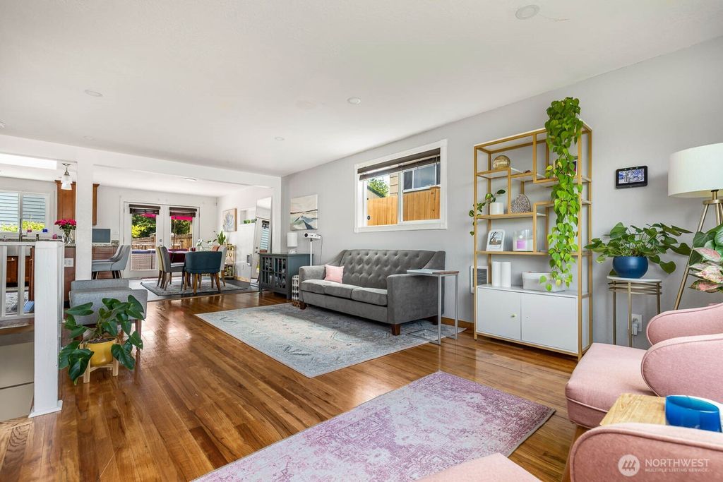 Photo of 10038 59th Avenue S, Seattle, WA 98178 (MLS # 2538435)