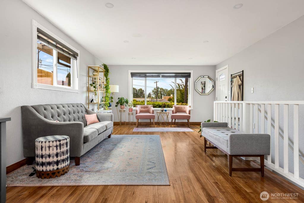 Photo of 10038 59th Avenue S, Seattle, WA 98178 (MLS # 2538435)