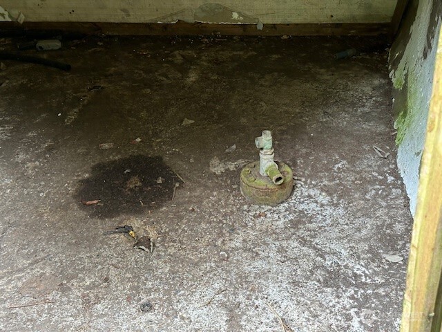 8537 State Hwy 303 NE