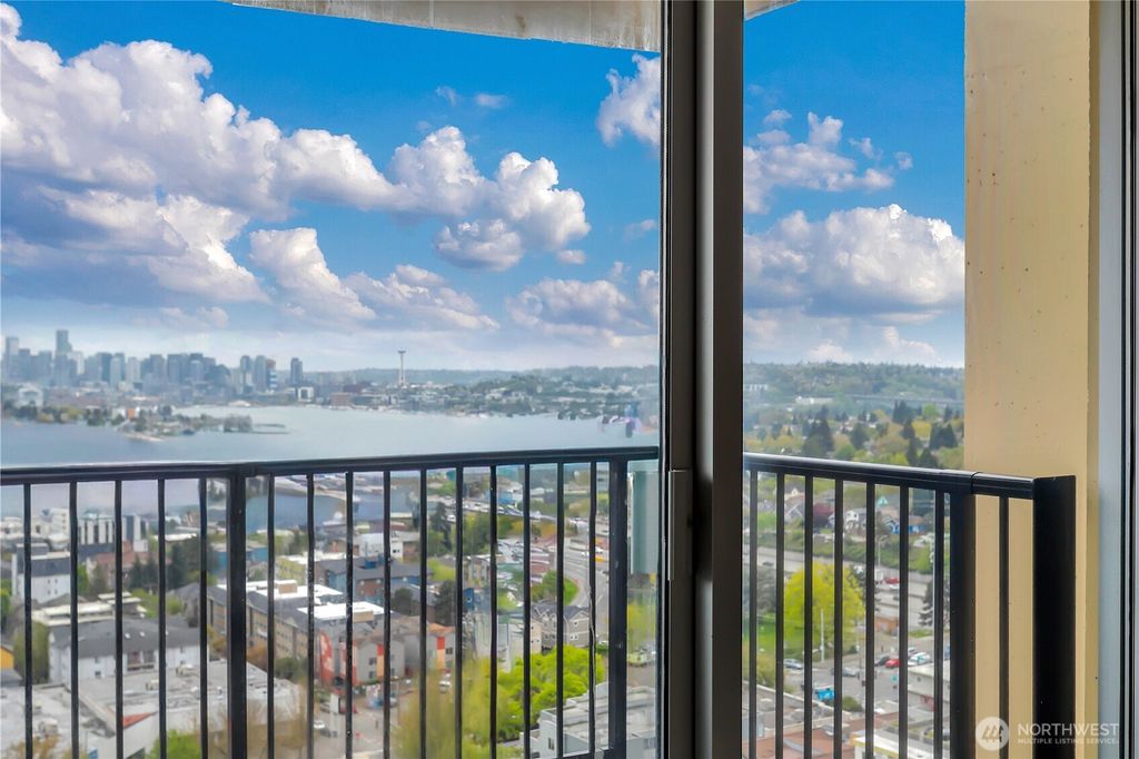 Photo of 4540 8th Avenue NE #2106, Seattle, WA 98105 (MLS # 2516376)