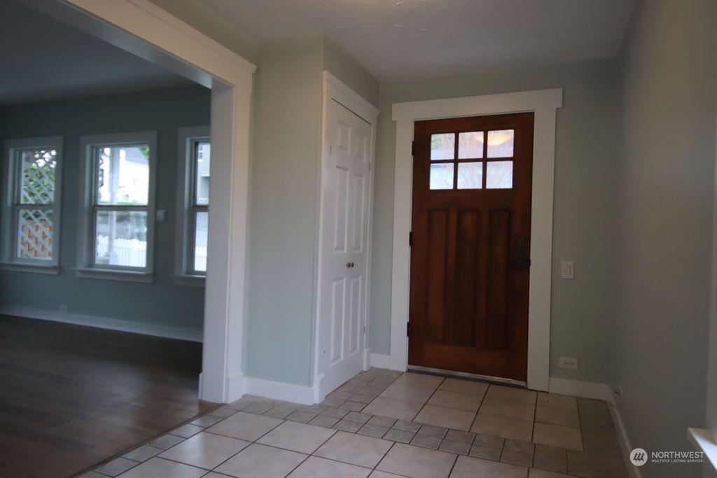 Photo of 5009 S 3rd Avenue, Everett, WA 98203 (MLS # 2213976)