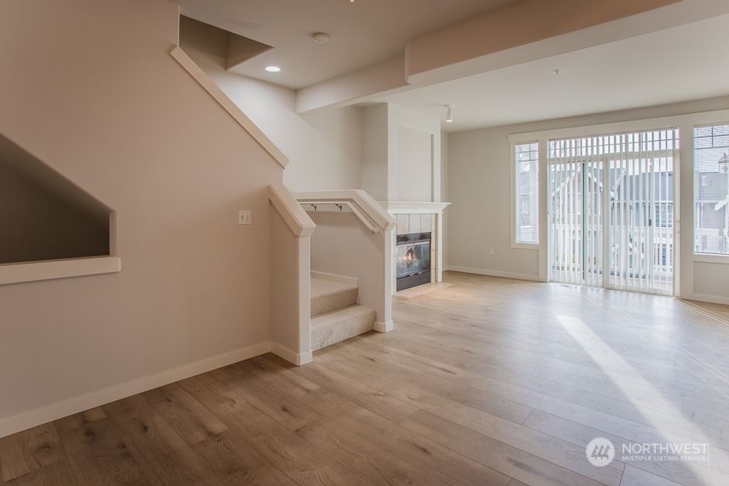 Photo of 23120 SE Black Nugget Road #E2, Issaquah, WA 98029 (MLS # 2193018)