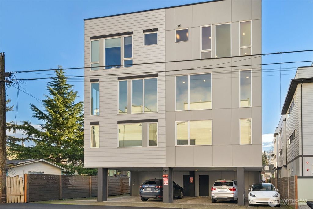 Photo of 6719 Carleton Avenue S #B, Seattle, WA 98108 (MLS # 2480793)