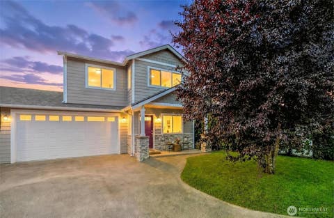 Photo of 706 83rd ave SE AVE, Lake Stevens, WA 98258 (MLS # 2566941)