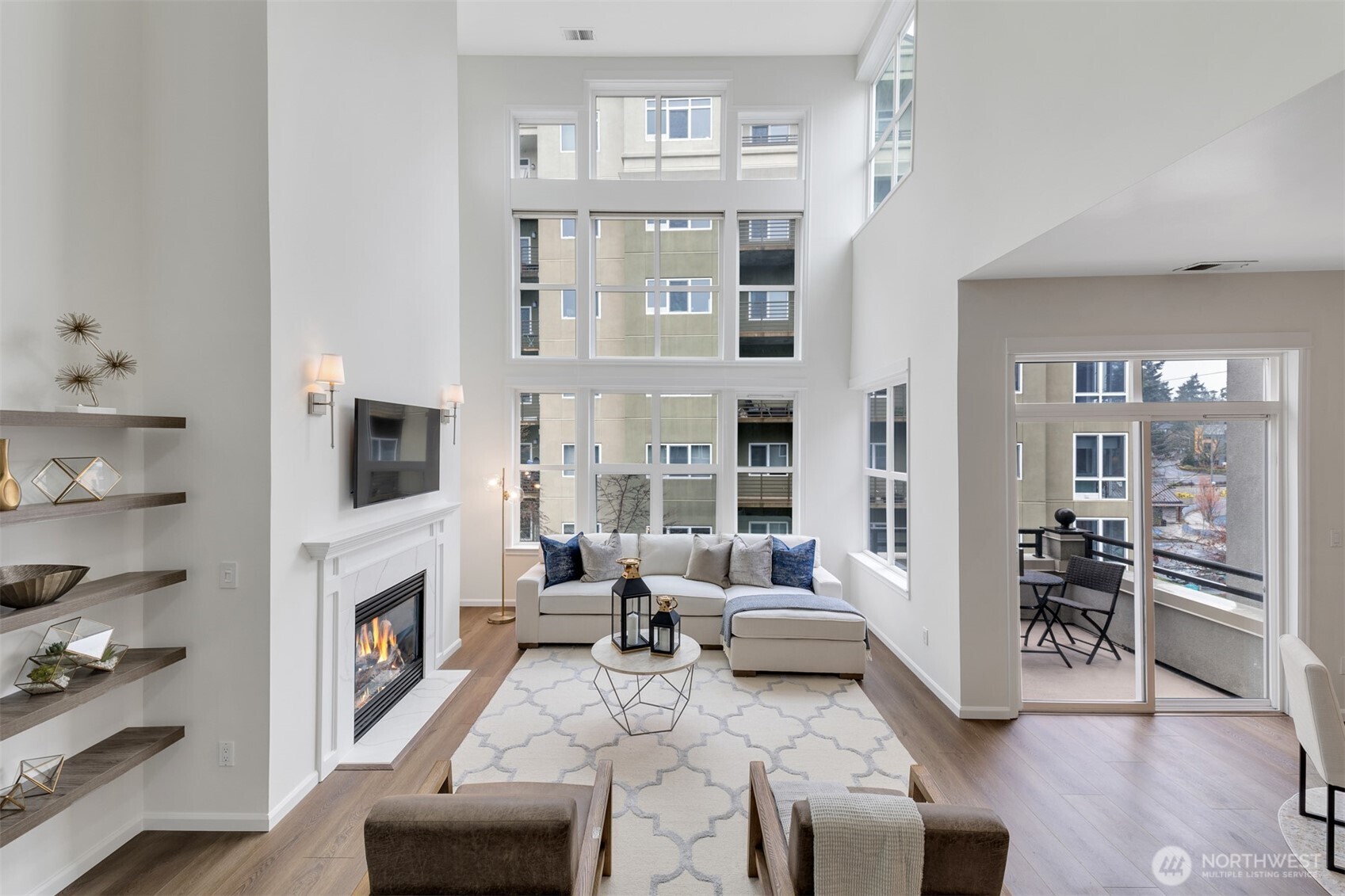 10045 NE 1st Street 521