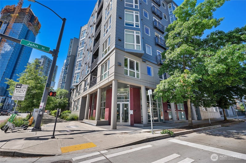 699 John Street 308