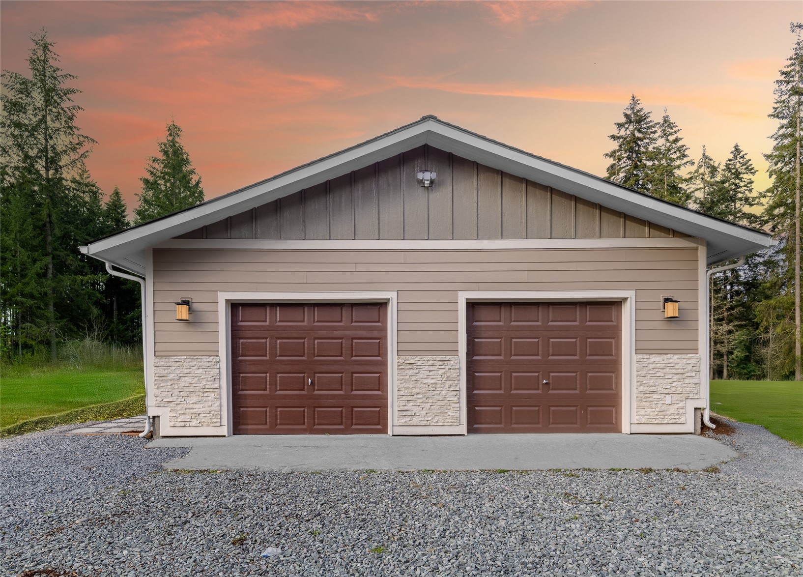 91 E 20615 91st Ave E Avenue
