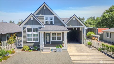 Photo of 5010 L Place, Seaview, WA 98644 (MLS # 2543645)