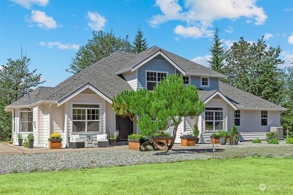 Photo of 14315 340th Avenue NE, Duvall, WA 98019 (MLS # 1998514)