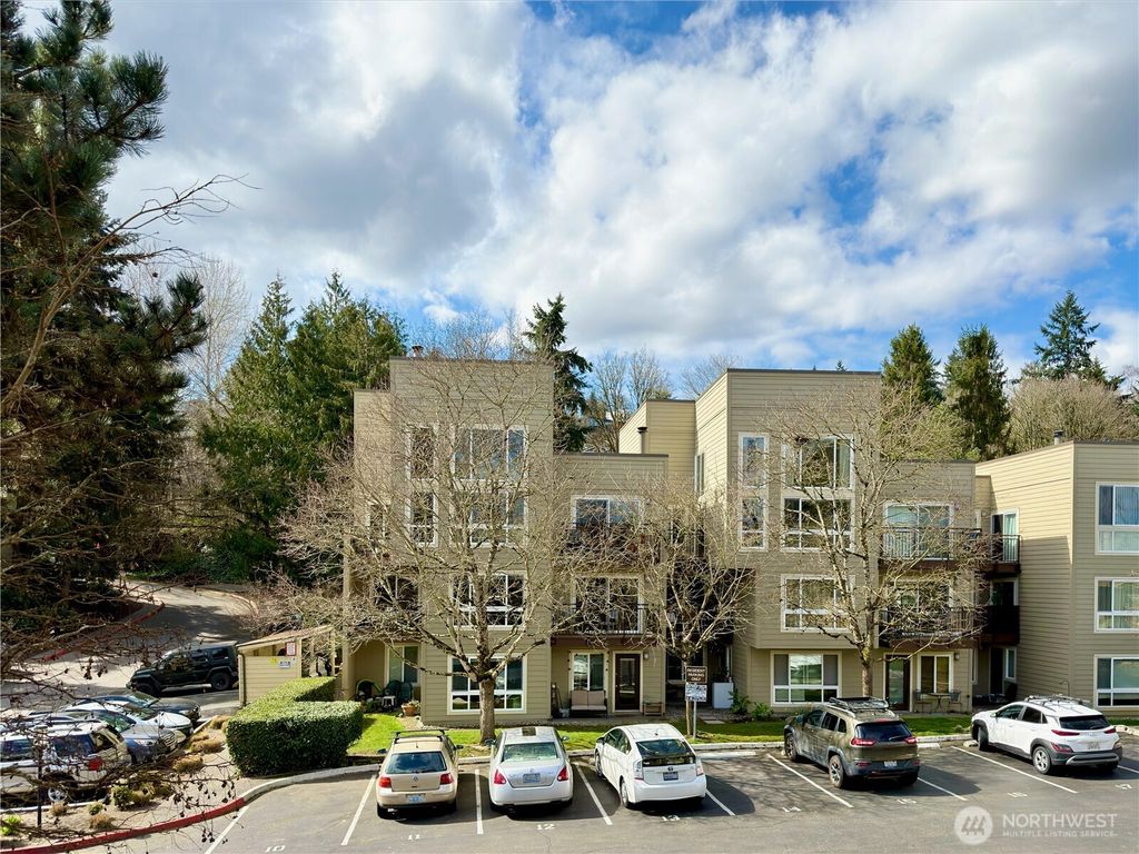 Photo of 5834 NE 75th Street #B202, Seattle, WA 98115 (MLS # 2522767)
