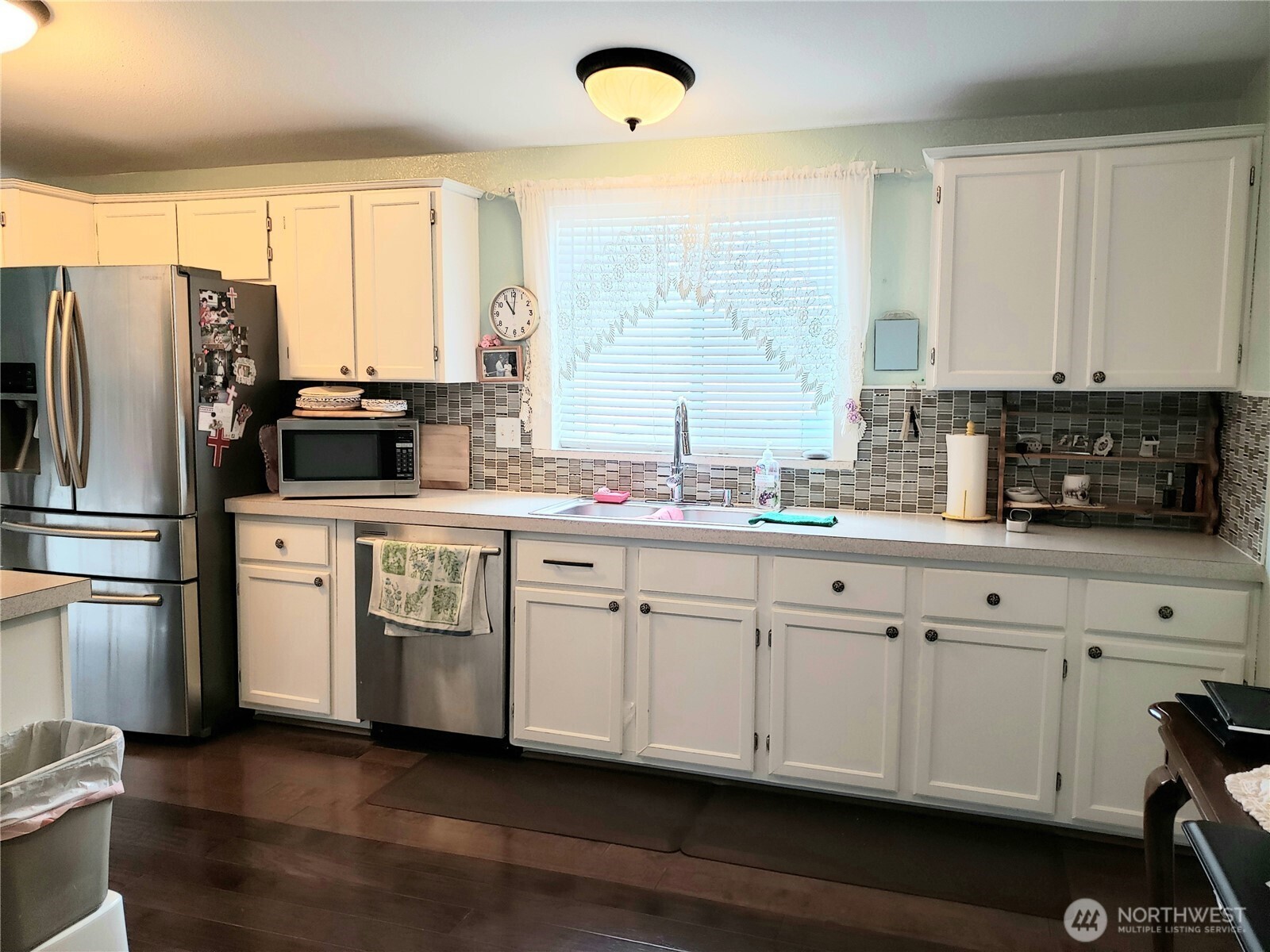 10409 137th Street E 9