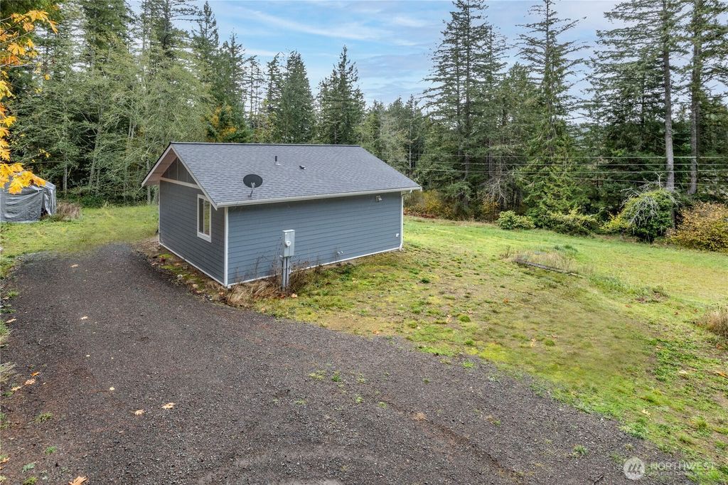 Photo of 161 Oak Street, Quilcene, WA 98376 (MLS # 2506353)