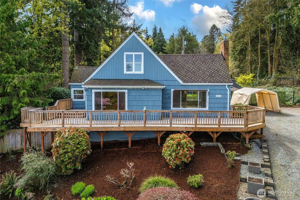Photo of 2214 Dogwood Street NE, Tacoma, WA 98422 (MLS # 2357595)