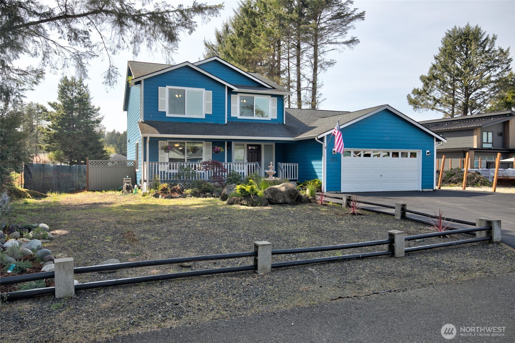293 Glacier Court SE