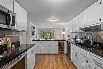 Photo of 7639 SE 29th Street, Issaquah, WA 98029 (MLS # 2572997)