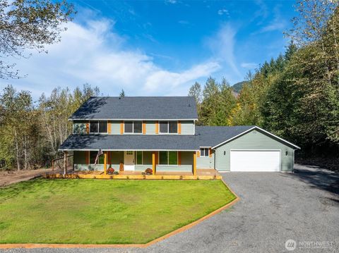 Photo of 1136 Davis Lake Road, Morton, WA 98356 (MLS # 2445996)