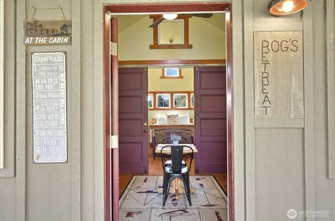 16 School House Road, Cathlamet, WA 98612 - MLS#: 2367798