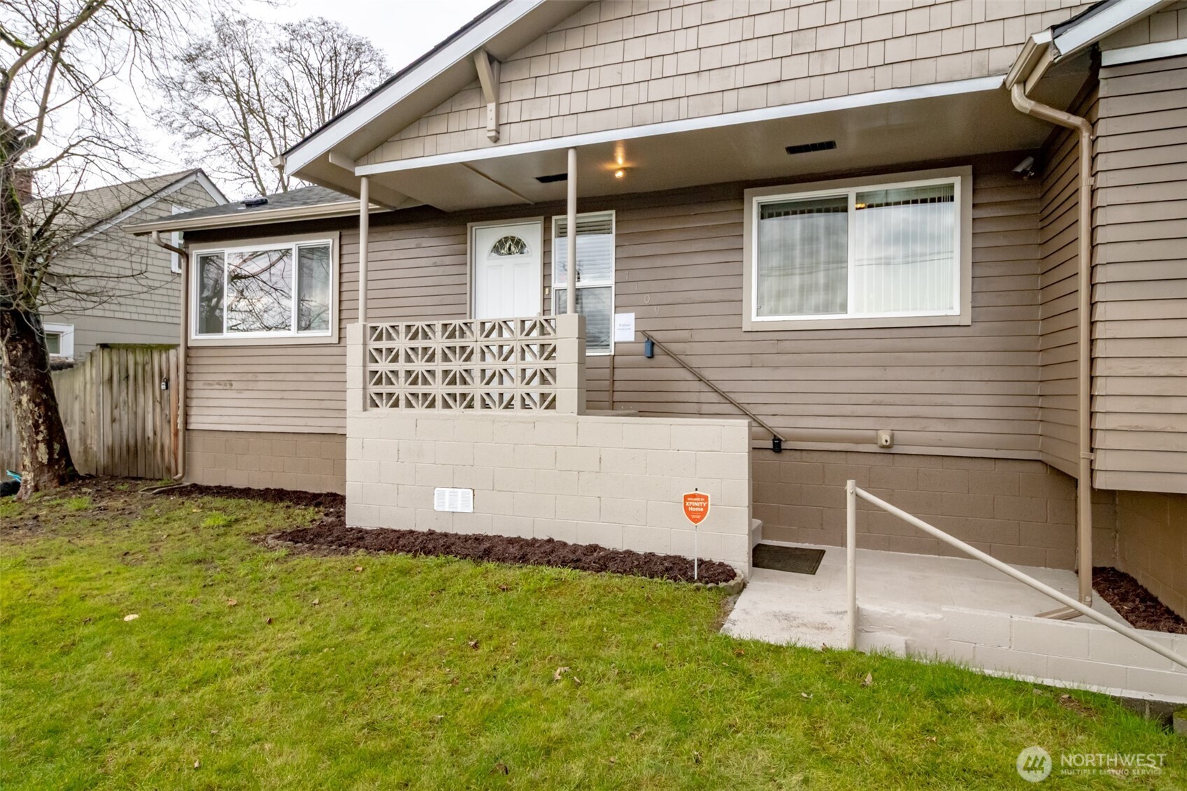 7109 Pacific Highway E