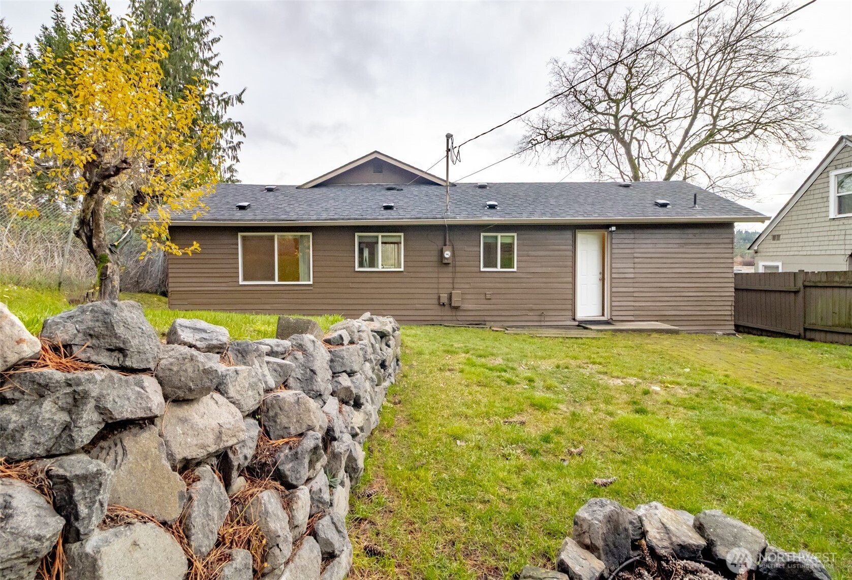 7109 Pacific Highway E