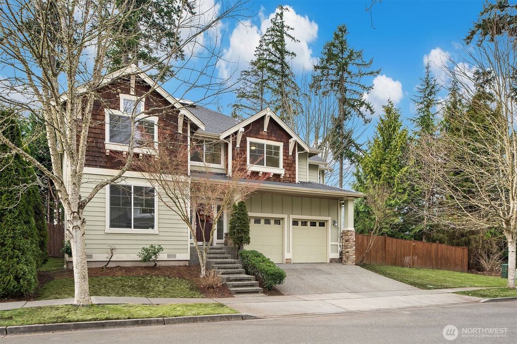 Photo of 20128 12th Avenue W, Lynnwood, WA 98036 (MLS # 2470125)