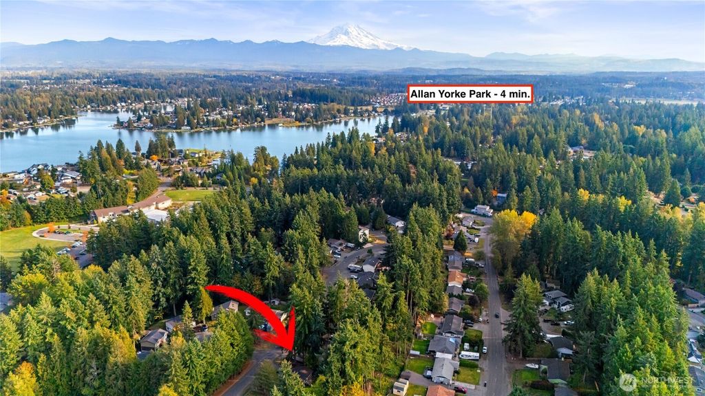 Photo of 6018 190th Avenue Ct E, Lake Tapps, WA 98391 (MLS # 2473218)