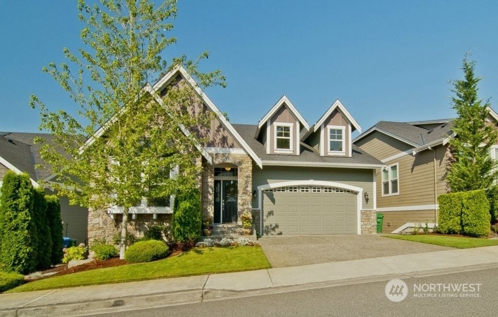 Photo of 3719 Smithers Avenue S, Renton, WA 98055 (MLS # 2187666)