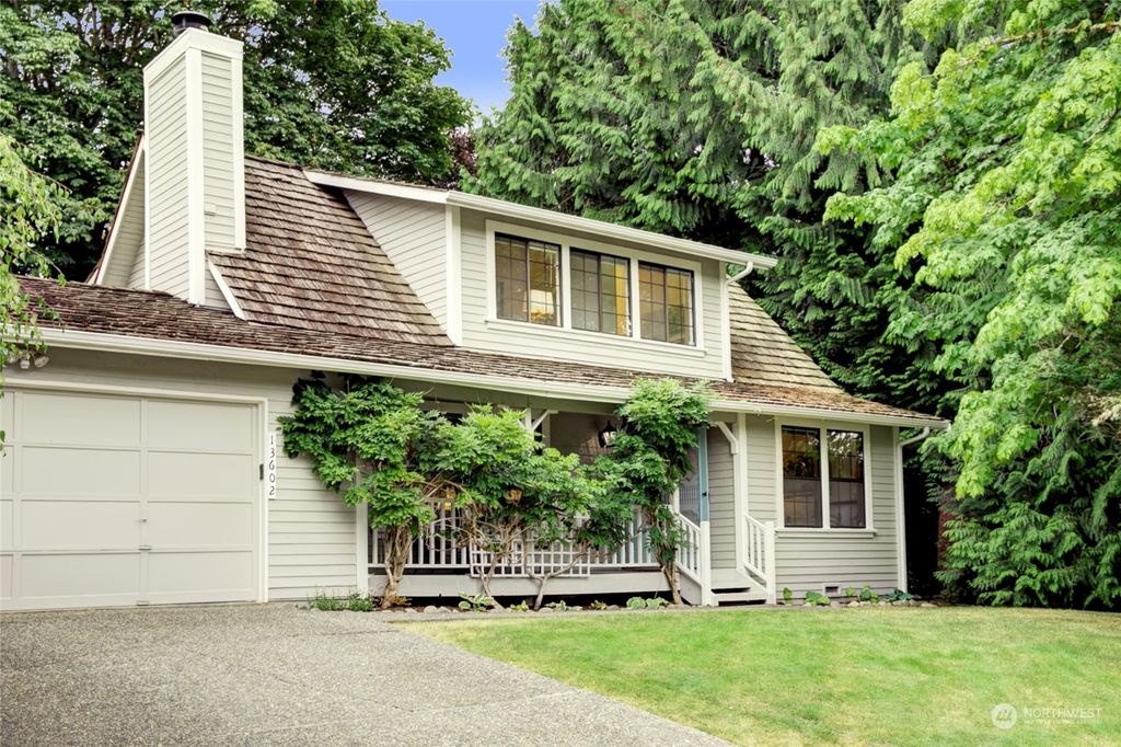 Photo of 13602 174th Avenue NE, Redmond, WA 98052 (MLS # 2159540)