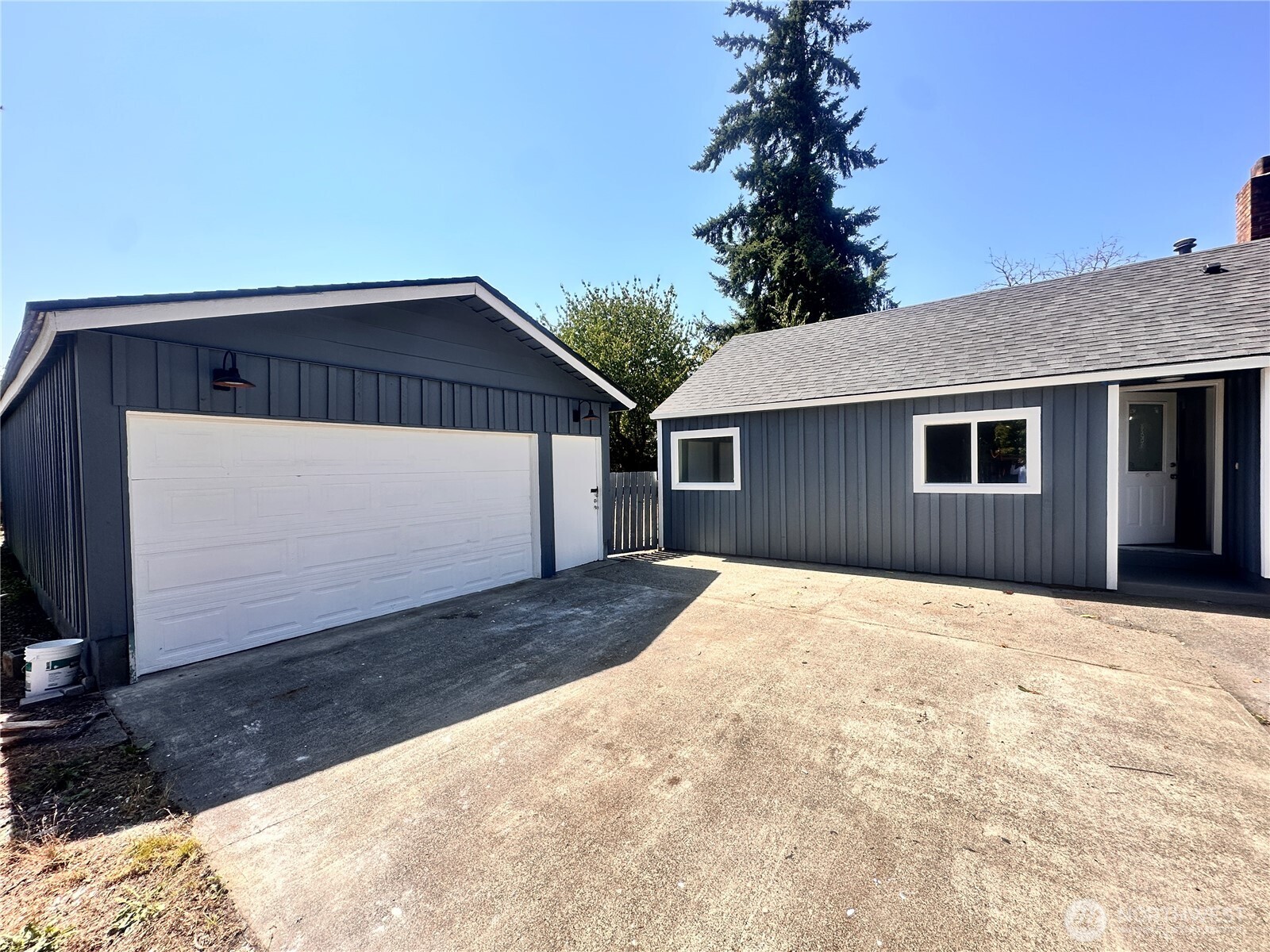 1822 Mount Rainier Boulevard S