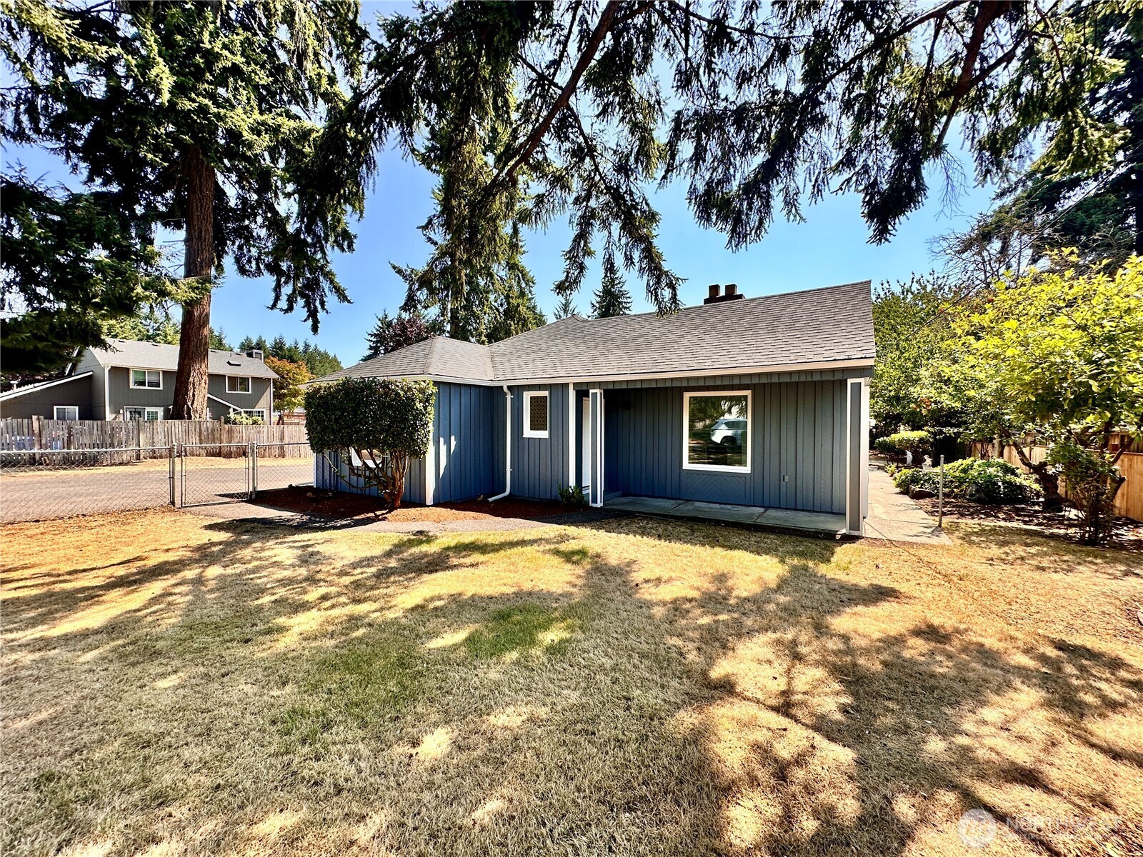1822 Mount Rainier Boulevard S