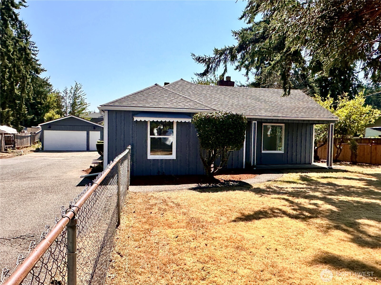 1822 Mount Rainier Boulevard S