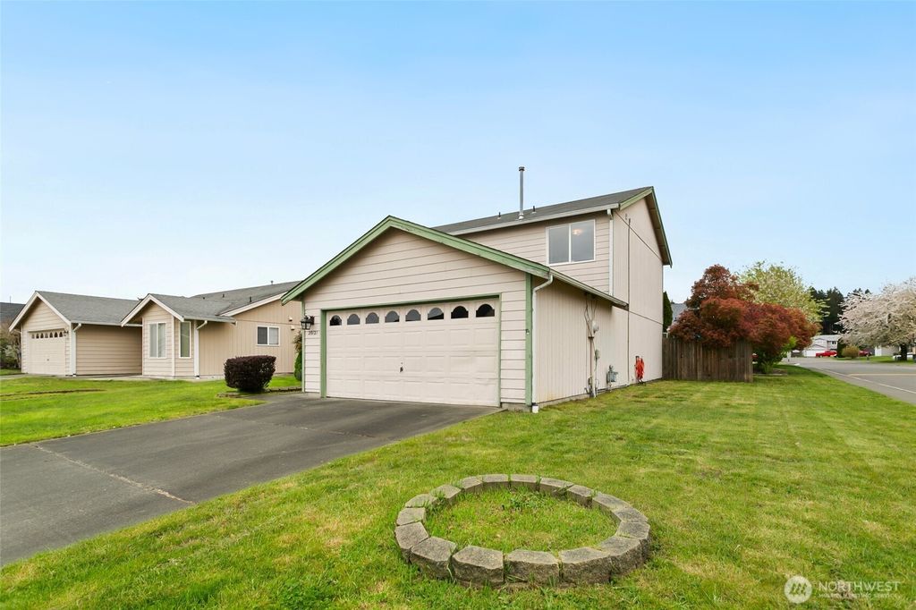Photo of 20121 12th Avenue E, Spanaway, WA 98387 (MLS # 2508498)
