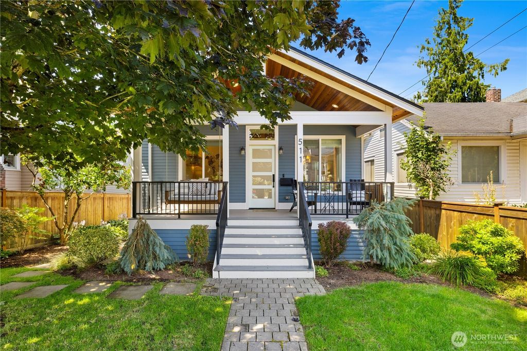 Photo of 511 21st Avenue E, Seattle, WA 98112 (MLS # 2402009)