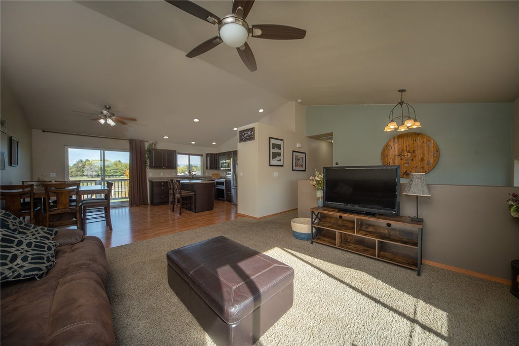 Photo of 1509 E Seattle Avenue, Ellensburg, WA 98926 (MLS # 2586973)
