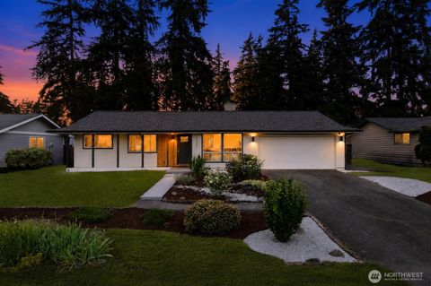 Photo of 17332 SE 265th Street, Covington, WA 98042 (MLS # 2542609)