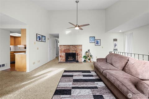 Photo of 3401 Oaks Avenue #6, Everett, WA 98201 (MLS # 2495652)