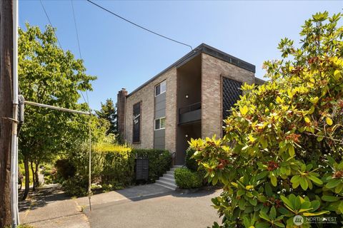 Photo of 5101 NE 55th Street #103, Seattle, WA 98105 (MLS # 2509826)