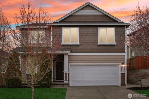 Photo of 19519 19th Avenue Ct E, Spanaway, WA 98387 (MLS # 2488334)