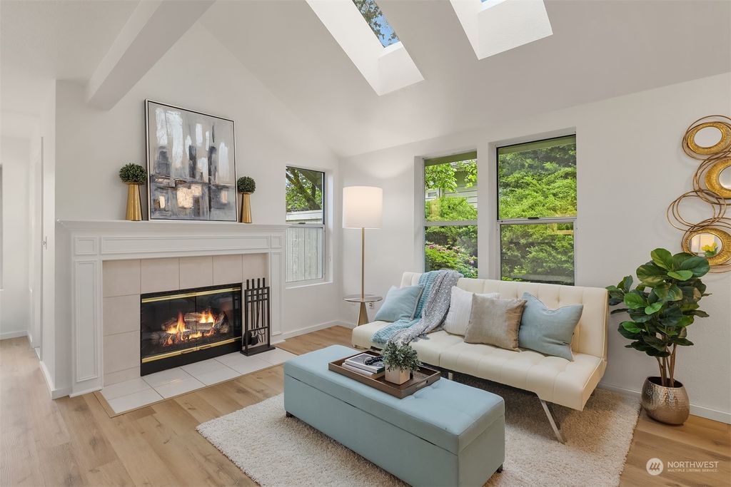 Photo of 12733 NE 132nd Street #C9, Kirkland, WA 98034 (MLS # 2234005)