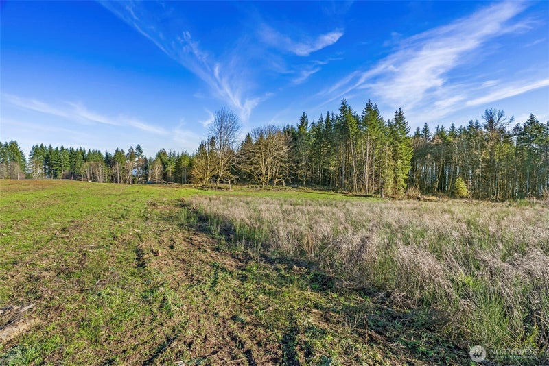 242 Suncrest Drive