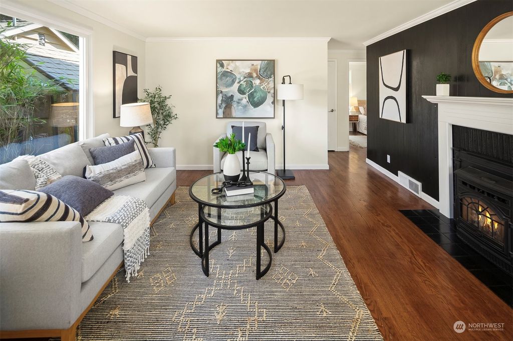 Photo of 1733 N 125th Street, Seattle, WA 98133 (MLS # 2227793)