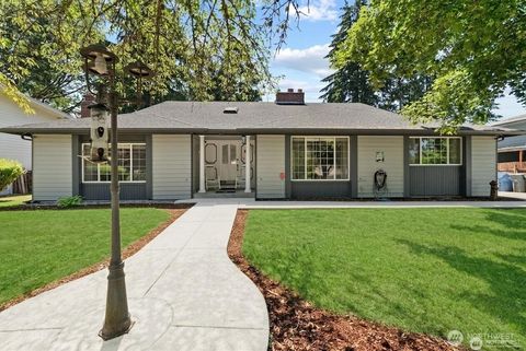 Photo of 7826 Agate Drive SW, Lakewood, WA 98498 (MLS # 2543517)