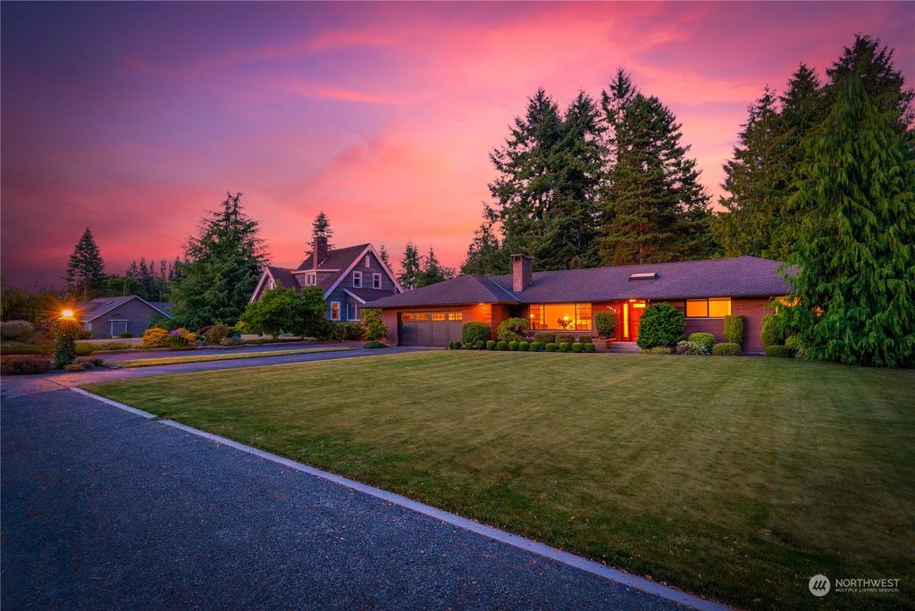 Photo of 4819 83rd Avenue SE, Snohomish, WA 98290 (MLS # 2144215)