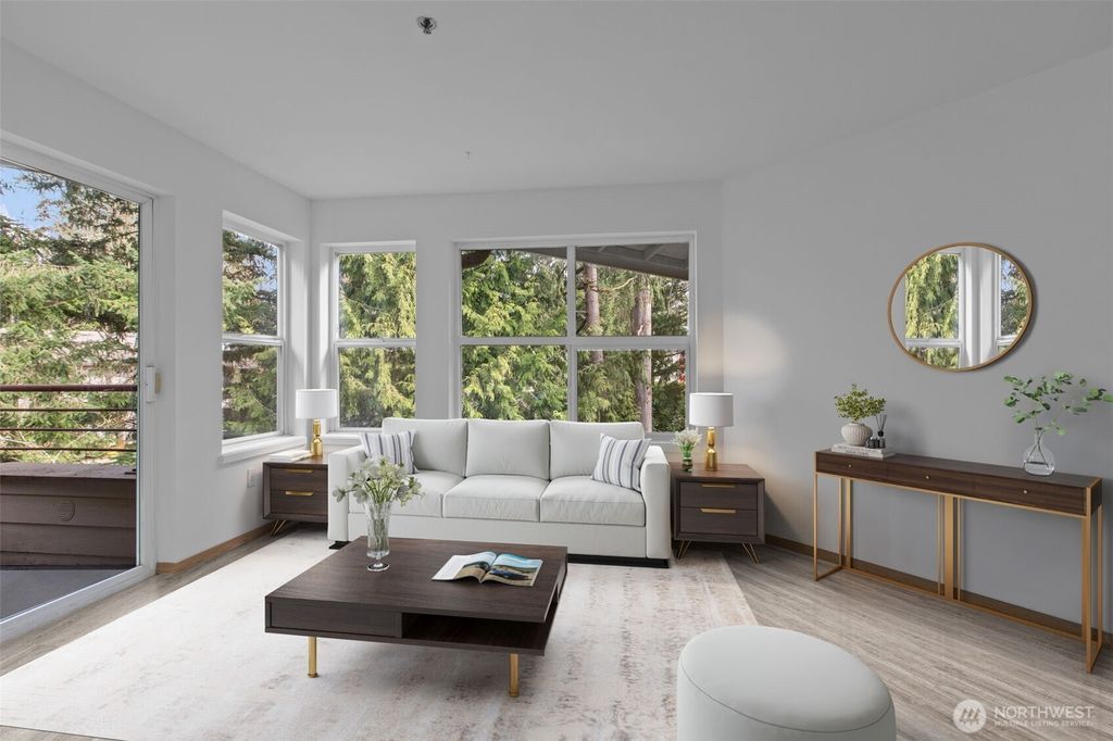 Photo of 1822 152nd Ave #E-308, Bellevue, WA 98007 (MLS # 2435179)